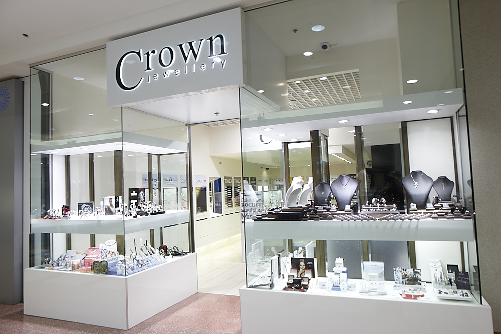 Crown Jewllers C 0129